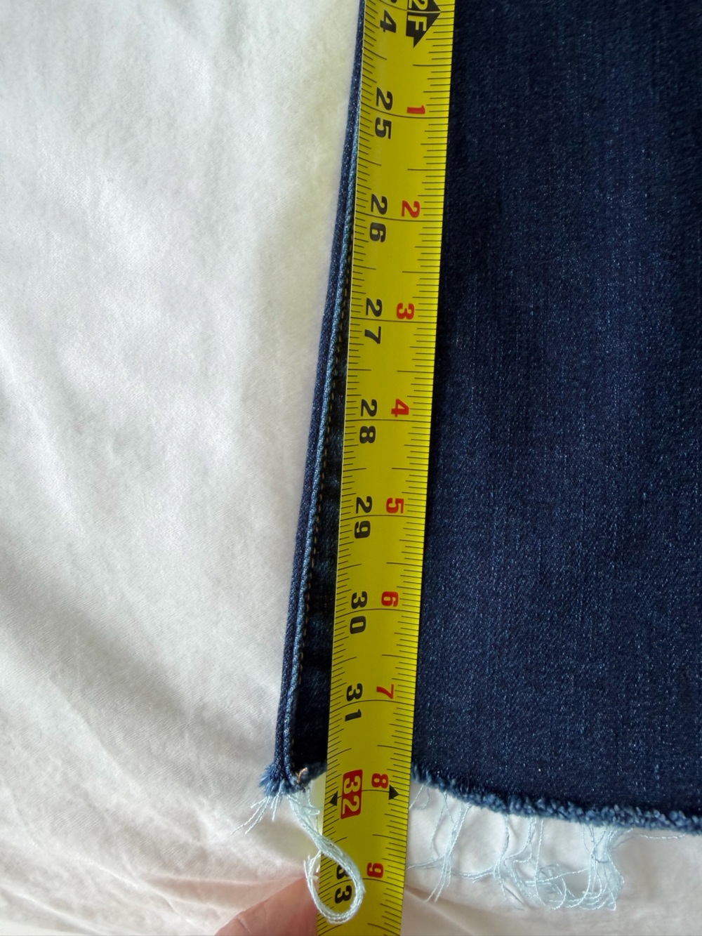 Pistola Izzy Mid Rise Wide Jean - Picture 5 of 7